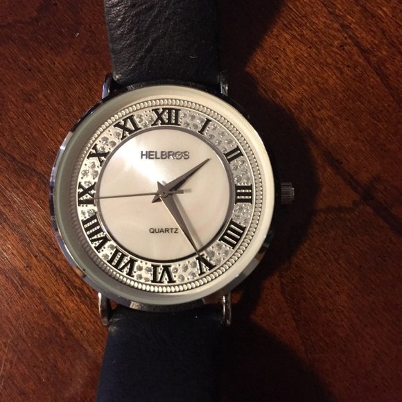 Helbros mother of pearl ladies watch - Picture 1 of 5